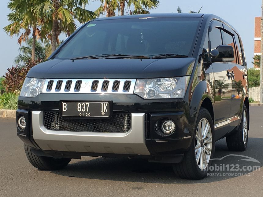 Mitsubishi delica 2014