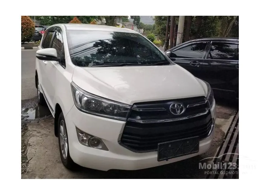 Jual Mobil Toyota Kijang Innova 2016 G 2.4 di Jawa Barat Automatic MPV Putih Rp 295.000.000