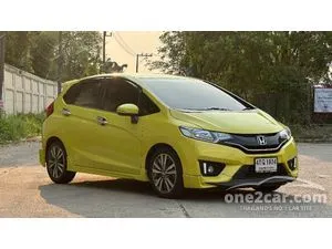 2015 Honda JAZZ 1.5 SV Hatchback