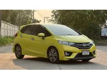 2015 Honda JAZZ 1.5 (ปี 14-22) SV Hatchback