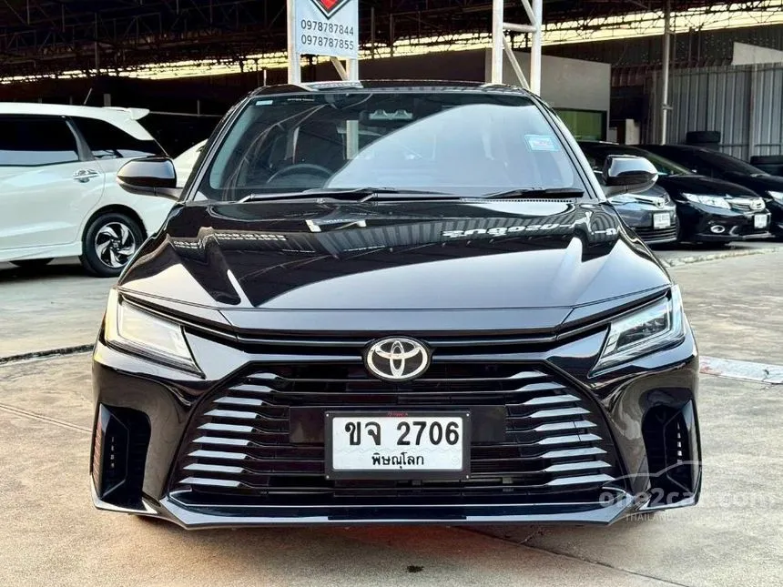 2024 Toyota Yaris Ativ Smart Sedan