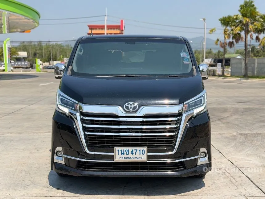 2020 Toyota Majesty Grande Van