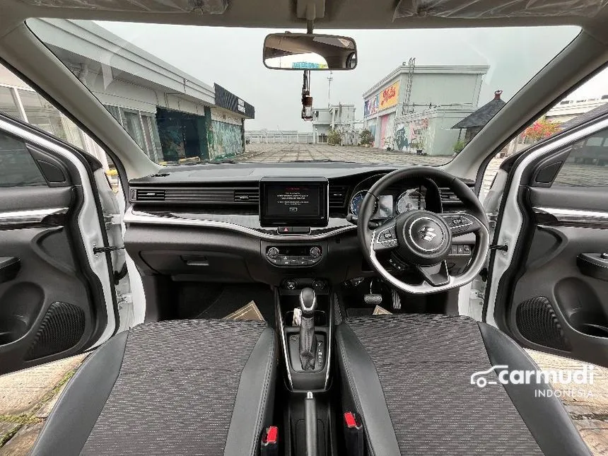 2024 Suzuki XL7 Beta Hybrid SUV