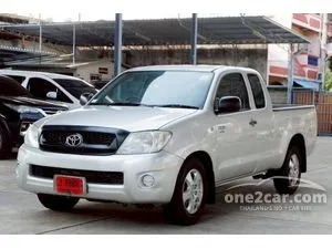 2011 Toyota HILUX VIGO 2.5 J Extra Cab Pickup