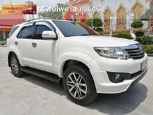 2013 Toyota Fortuner 2.7 (ปี 12-15) V SUV AT