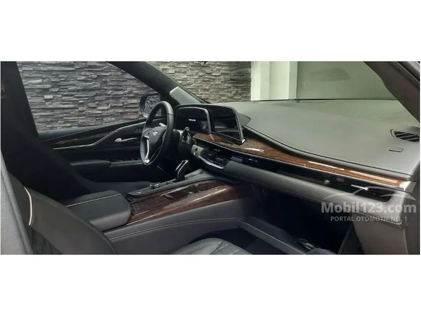 2021 Cadillac Escalade Platinum SUV
