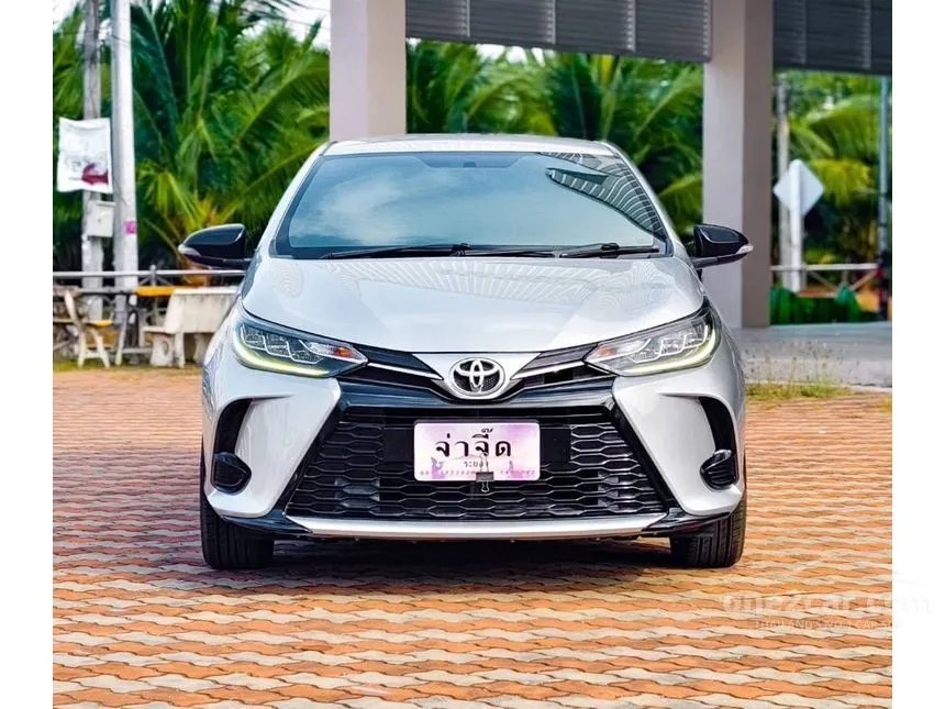 2021 Toyota YARIS Sport Hatchback
