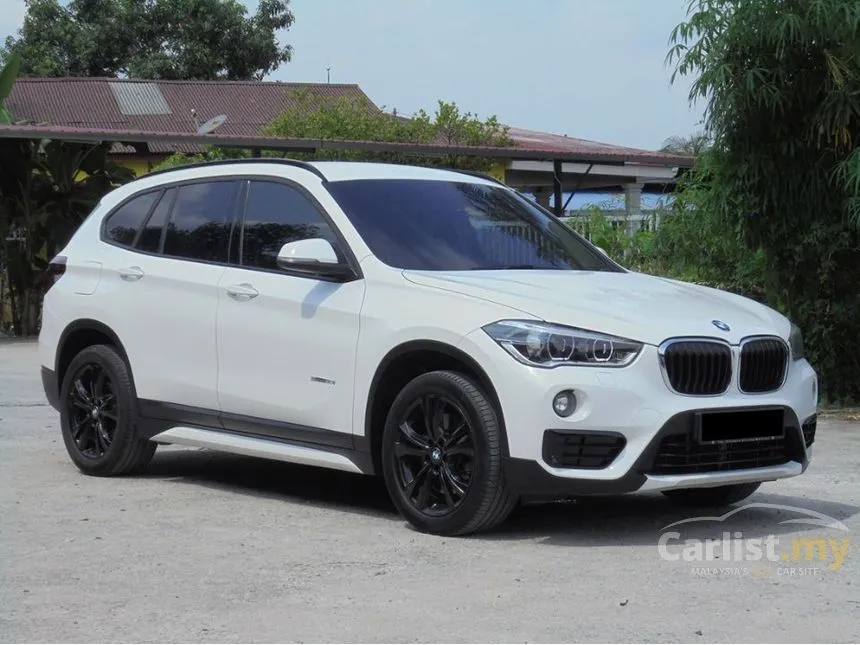 2017 BMW X1 sDrive20i Sport Line SUV