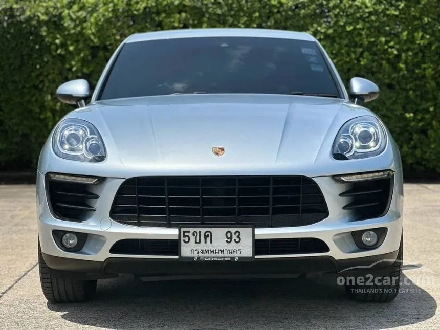 2016 Porsche MACAN SUV
