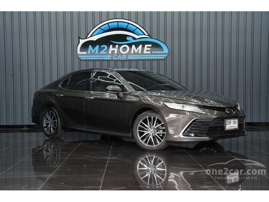 2022 Toyota CAMRY Premium Sedan