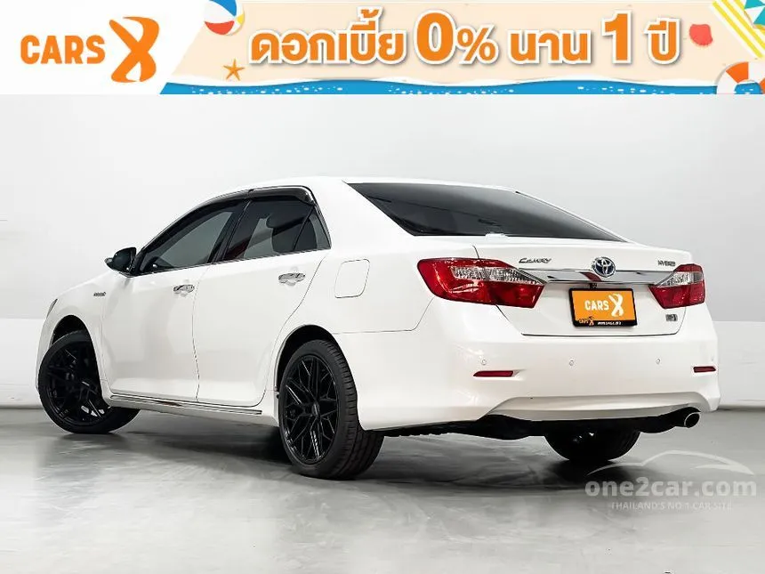 2015 Toyota Camry Hybrid Sedan