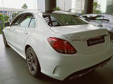 Mercedes-Benz C300