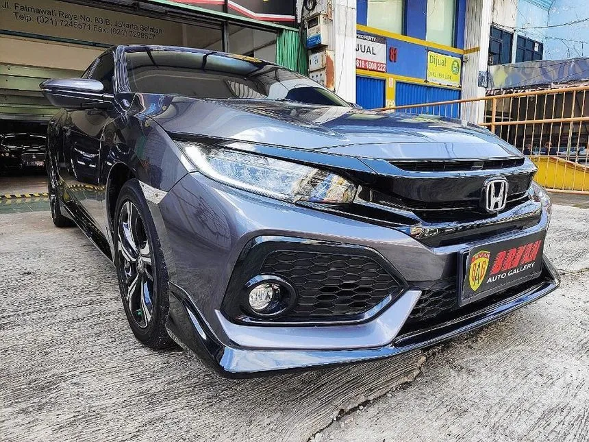 Jual Mobil Honda Civic 2018 E 1.5 di DKI Jakarta Automatic Hatchback Abu