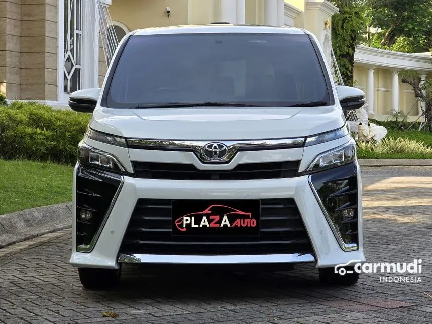 2020 Toyota Voxy Wagon