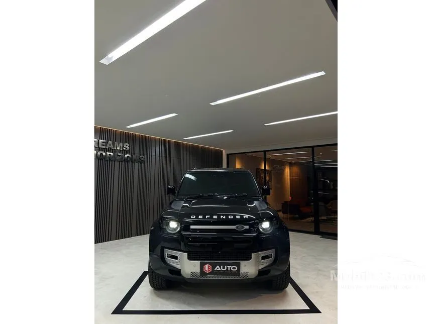 2022 Land Rover Defender 110 P300 SE SUV