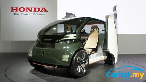 Tokyo 2017: The Honda NeuV Will Judge You Whether You Like It Or Not