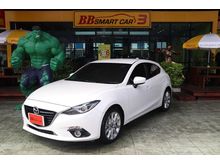 2014 Mazda 3 2.0 (ปี 14-17) C Sports Hatchback AT