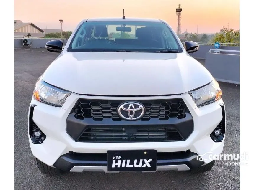 2024 Toyota Hilux V Dual Cab Pick-up