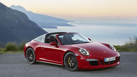 Porsche Applies The GTS Treatment Onto Its Targa 4 For Detroit Auto Show