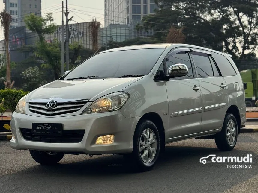 2011 Toyota Kijang Innova G MPV