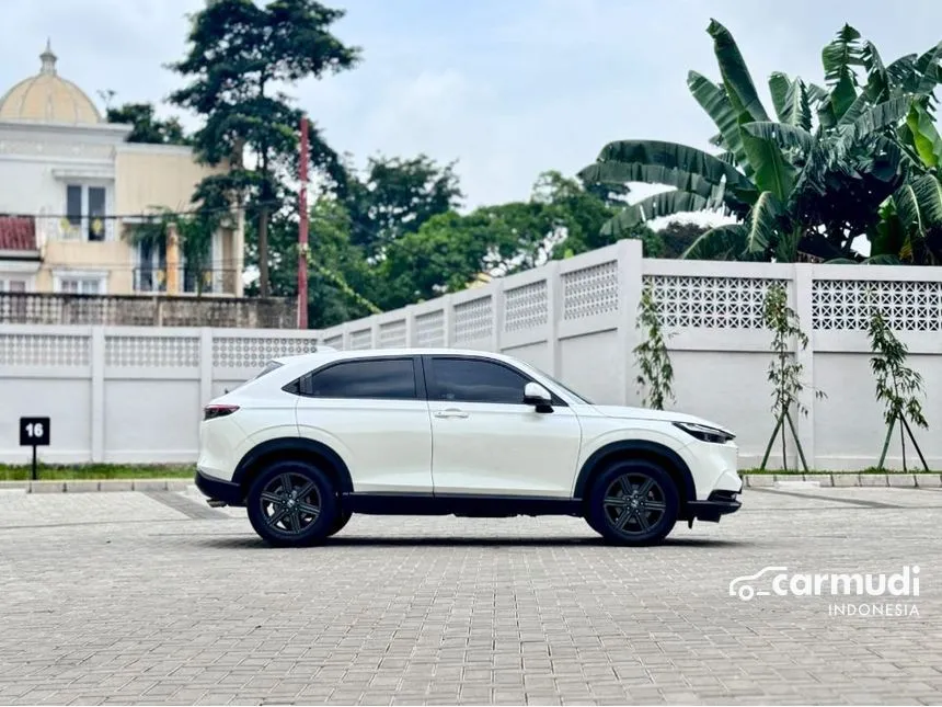 2023 Honda HR-V E SUV