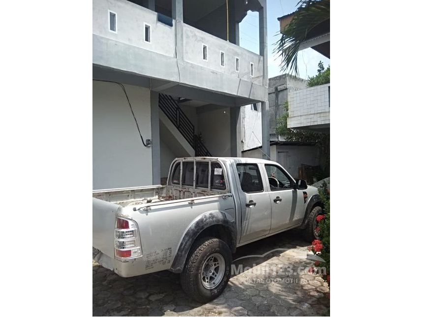 Jual Mobil Ford Ranger 2010 Base 2.5 di Riau Manual Pick 