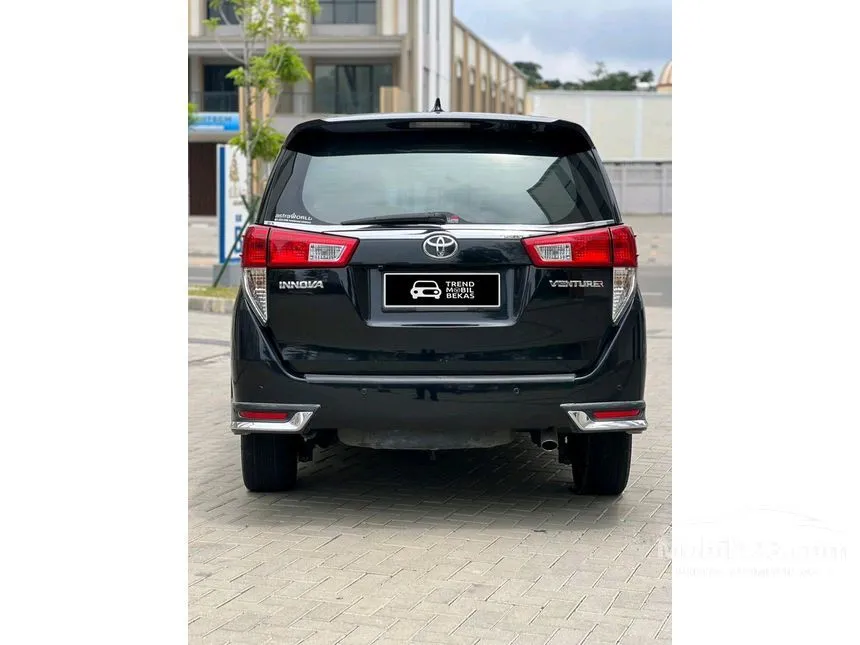 2017 Toyota Kijang Innova Venturer MPV