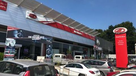 Terapkan Lockdown, Penjualan Mobil di India Nol