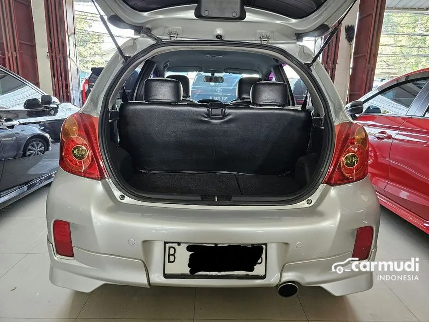 2012 Toyota Yaris E Hatchback