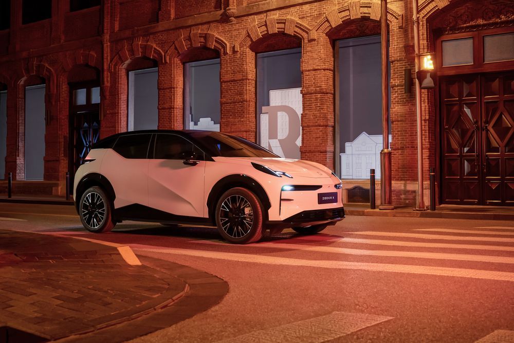 Zeekr X dan Zeekr 009, Dua Mobil Listrik Premium dari Zeekr Indonesia