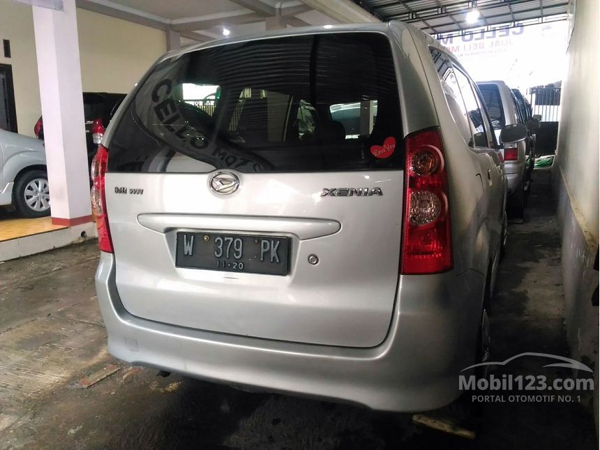 Jual Mobil Daihatsu Xenia 2010 Mi 1.0 di Jawa Timur Manual 