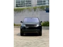 2023 Land Rover Range Rover 3.0 Vogue PHEV P440e LWB SUV Black on Ivory Odo 3 Rb (TERMURAH)