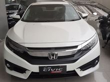 2018 Honda Civic 1.5 ES Sedan