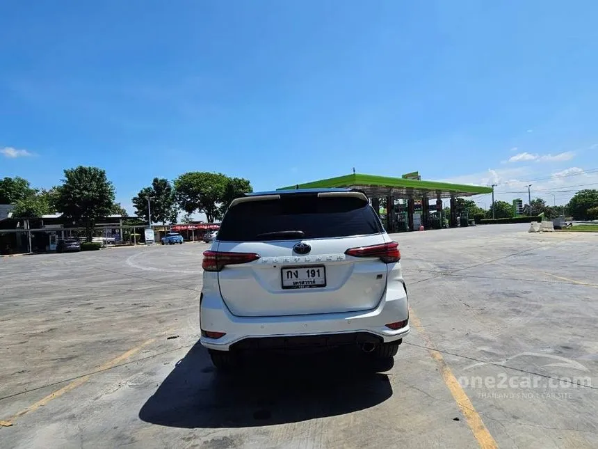2022 Toyota FORTUNER GR Sport SUV