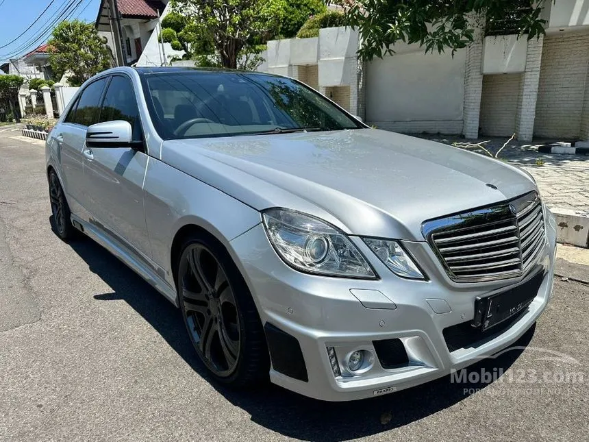 2009 Mercedes-Benz E300 Elegance Sedan