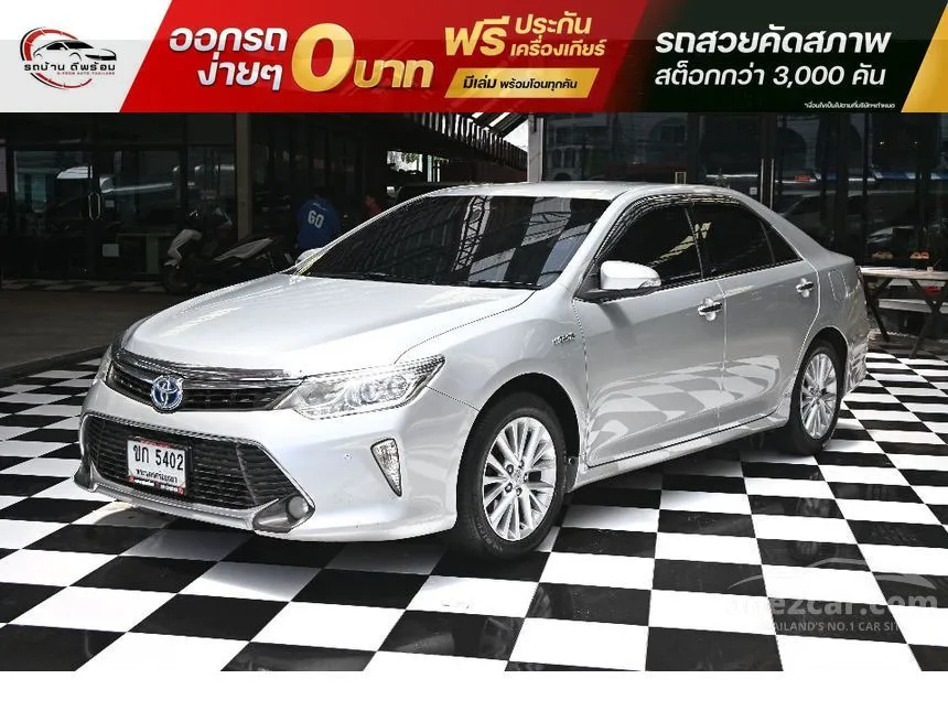 2016 Toyota CAMRY Hybrid Sedan