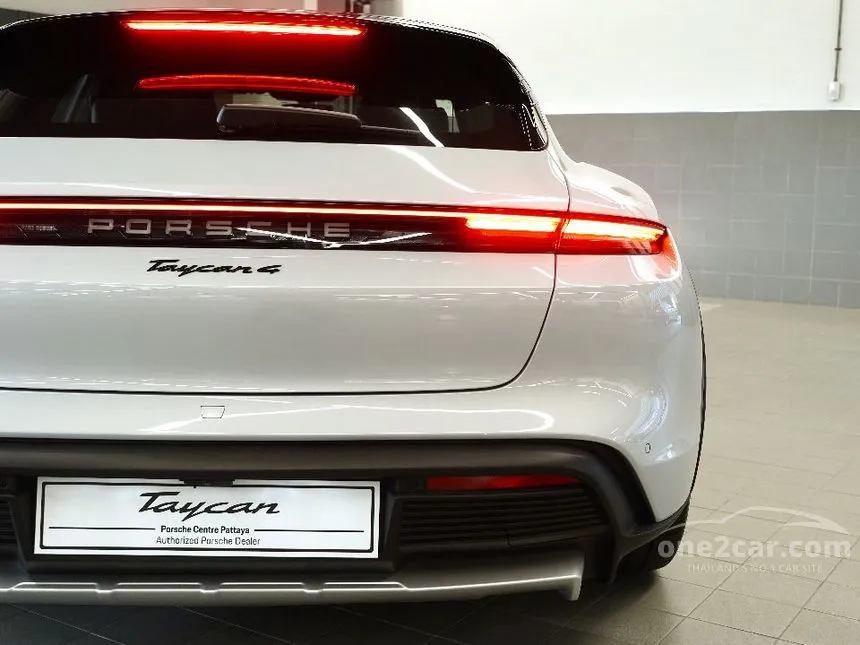 2025 Porsche Taycan 4 Cross Turismo Wagon