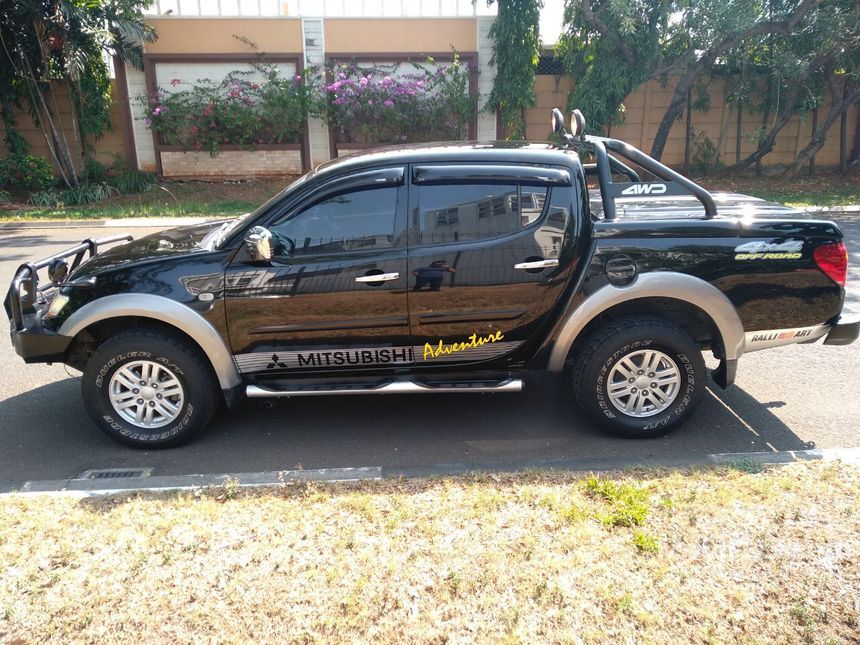 Jual Mobil  Mitsubishi Strada Triton  2012 Exceed Hi Power 2 