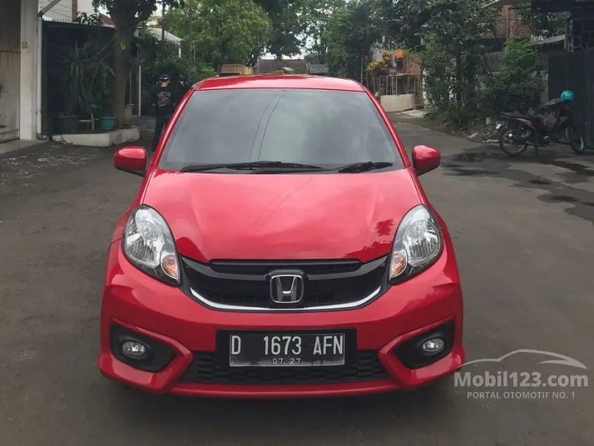 Jual Mobil Honda Brio 2017 Satya E 1.2 di Jawa Barat Manual Hatchback Merah Rp 123.000.000