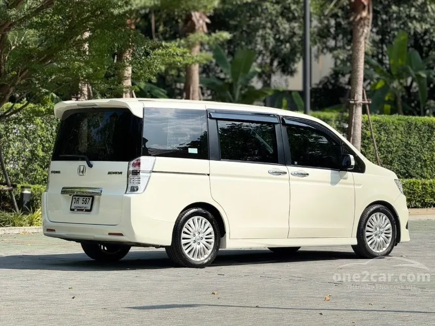 2012 Honda STEPWGN Spada JP Wagon