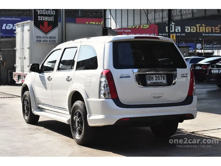 2011 Isuzu MU-7 Primo Super Titanium VGS SUV