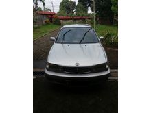 2000 Toyota Corolla 1.8 Sedan