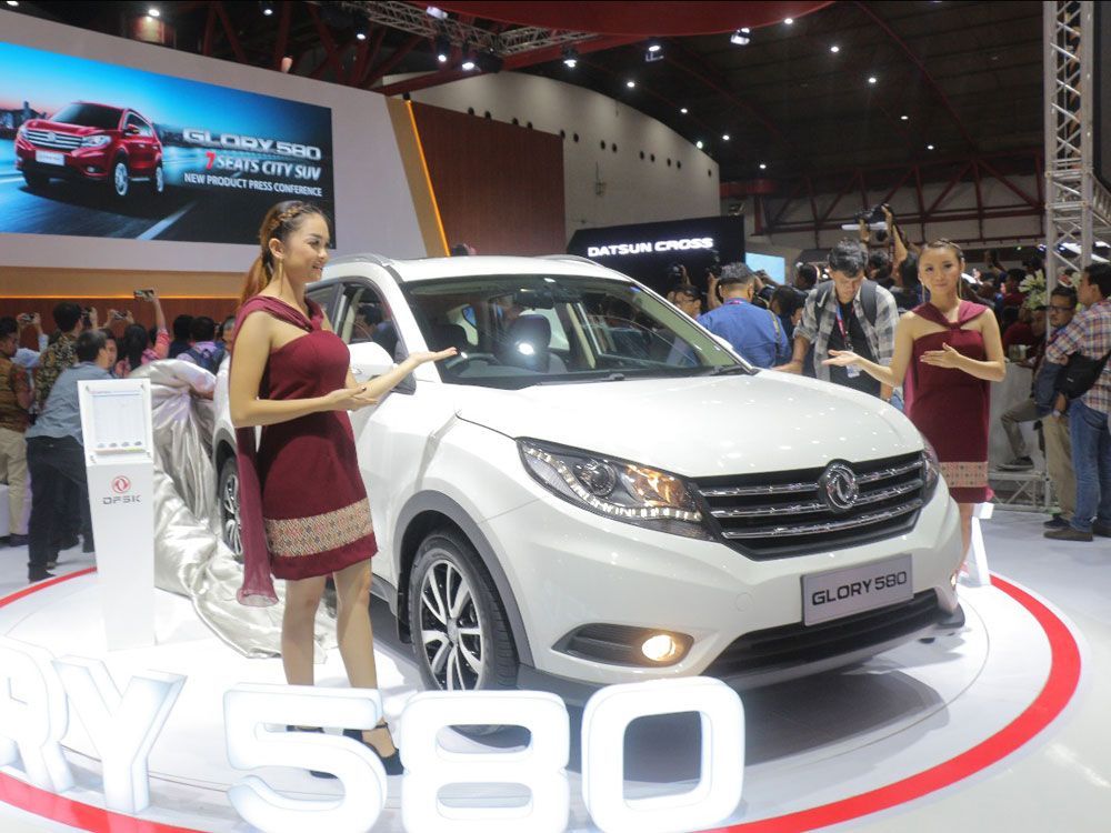 Varian Tercanggih DFSK Glory 580 Akan Meluncur di GIIAS 2019