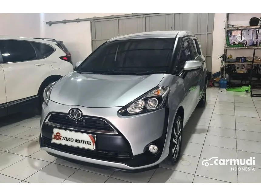 2017 Toyota Sienta V MPV