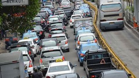 Infrastruktur Jalan Jadi Kunci Pertumbuhan Penjualan Mobil