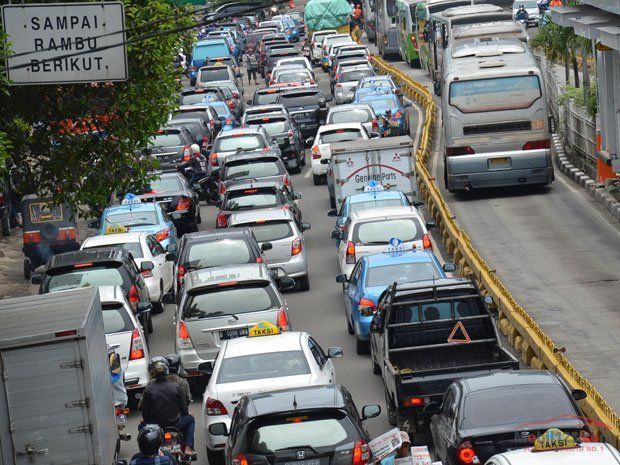 Infrastruktur Jalan Jadi Kunci Pertumbuhan Penjualan Mobil