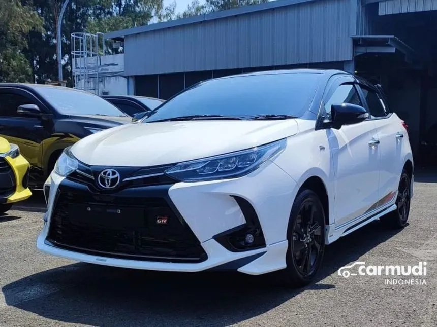 2024 Toyota Yaris S GR Sport Hatchback