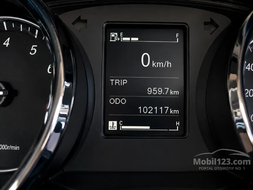 2021 Wuling Confero S C Lux MPV