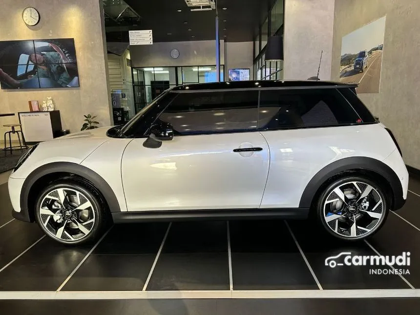 2024 MINI Cooper S Hatchback