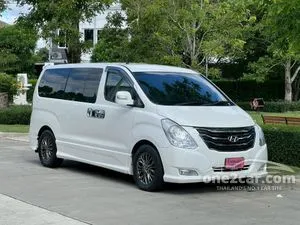 2016 Hyundai H-1 2.5 Limited Van